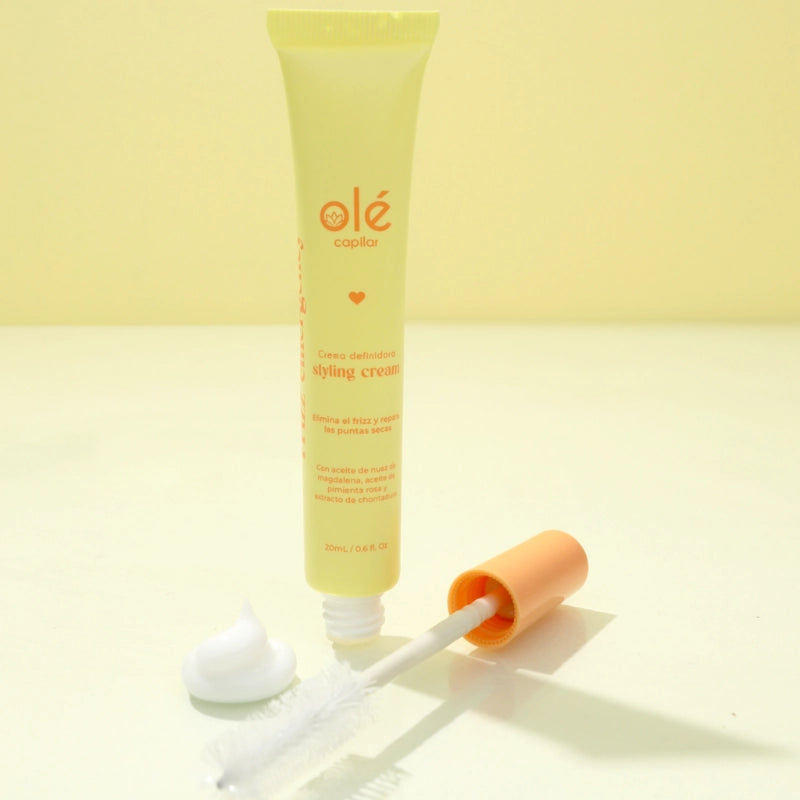 SLIK MASCARA (FRIZZ EMERGENCY)