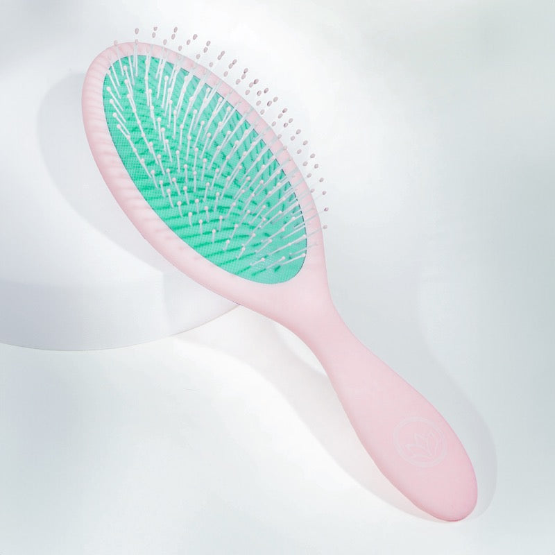HAIR BRUSHES & TOOLS